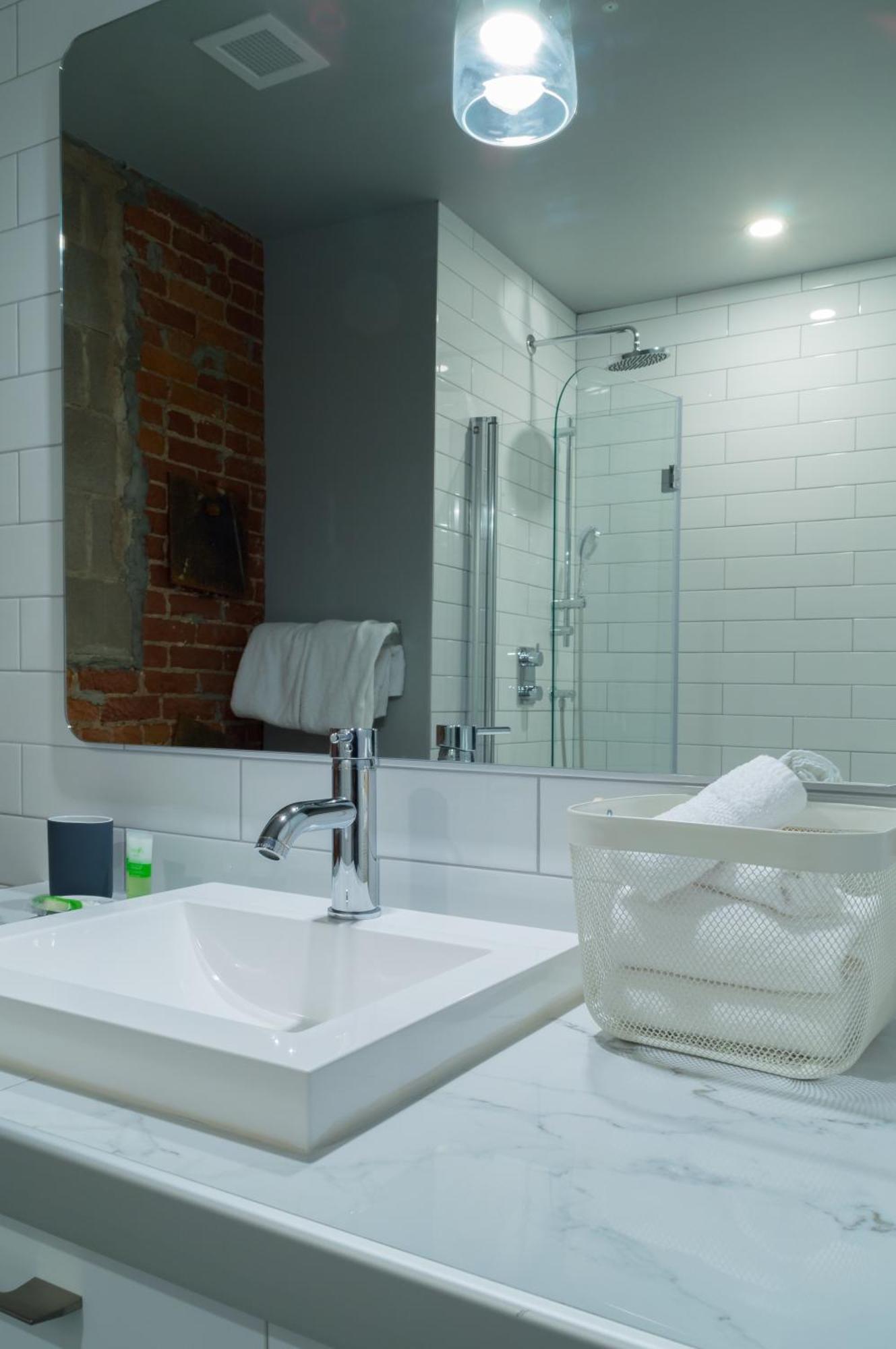 Апартаменты Les Lofts Du Tresor - Par Les Lofts Vieux-Quebec Экстерьер фото