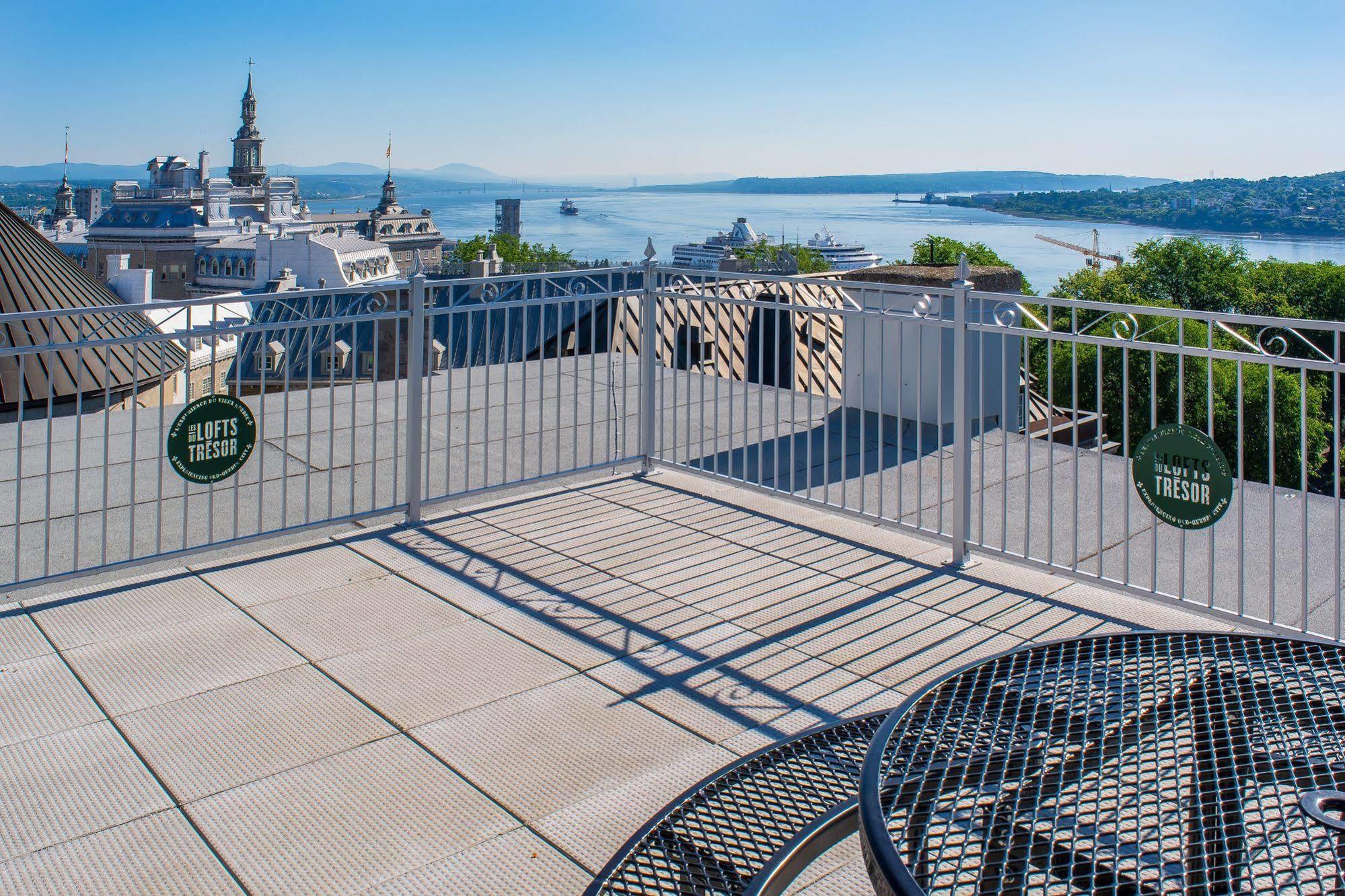 Апартаменты Les Lofts Du Tresor - Par Les Lofts Vieux-Quebec Экстерьер фото