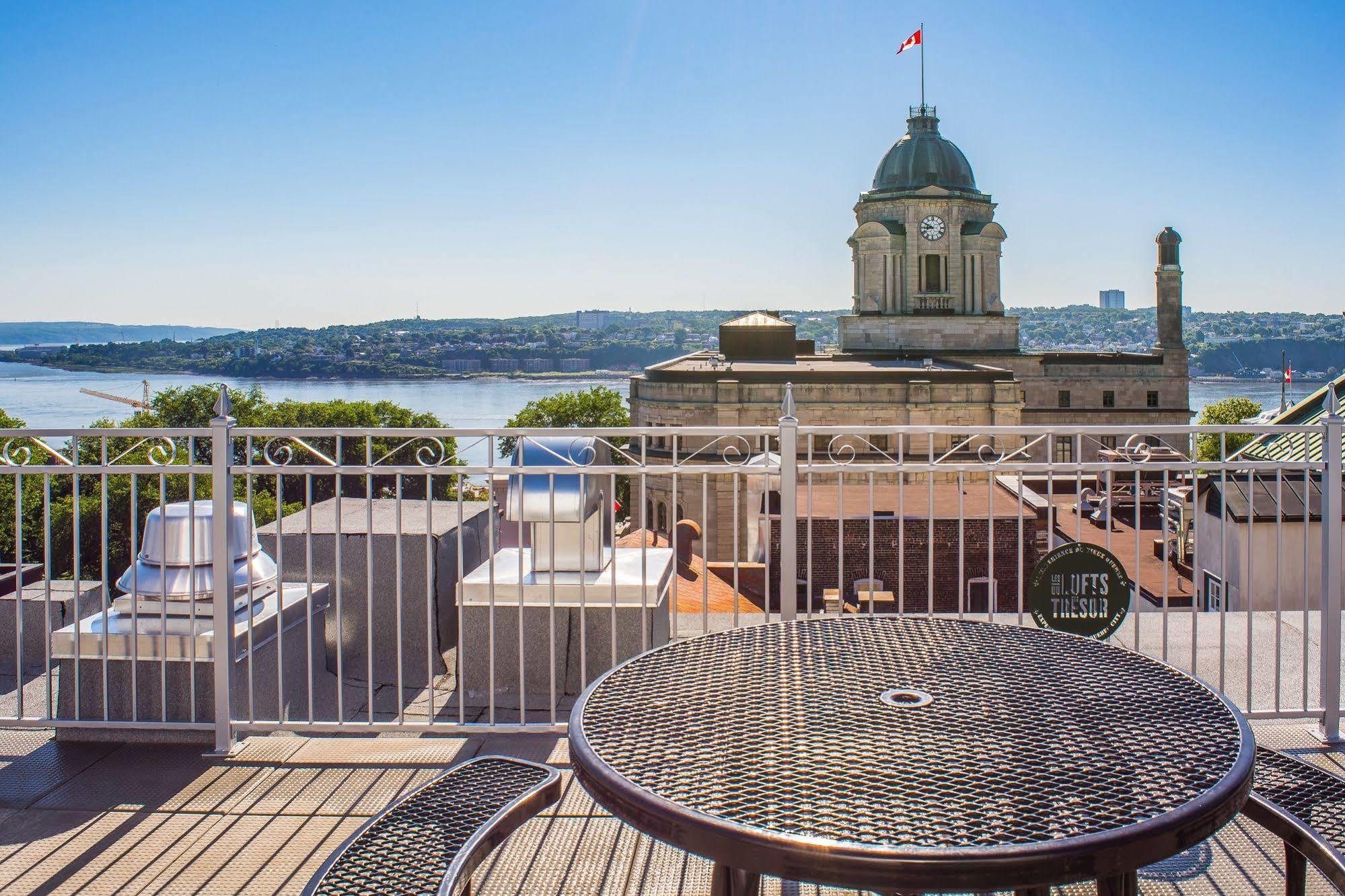Апартаменты Les Lofts Du Tresor - Par Les Lofts Vieux-Quebec Экстерьер фото